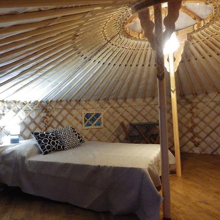 La Cera Farm Camping B&B Santa Teresa Gallura Eksteriør bilde